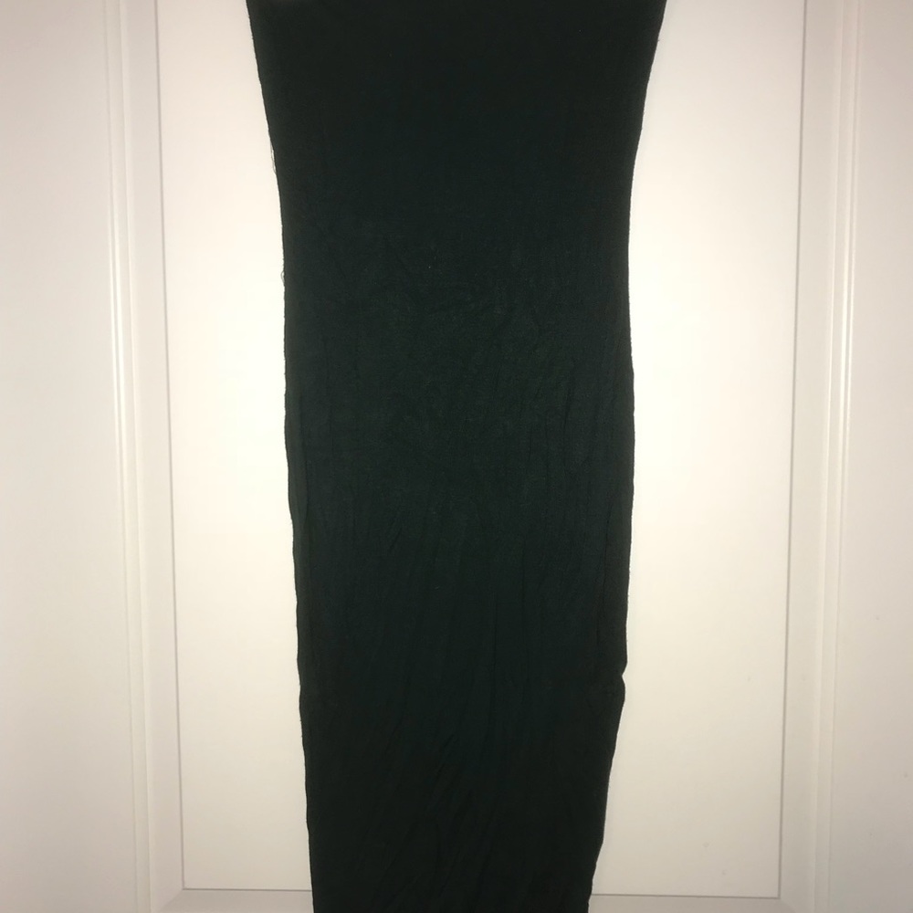 Dresses - Picture 8 of 8